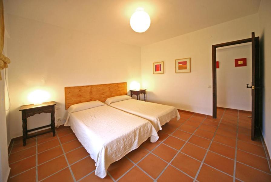 Apartamentos Playa Torrecilla Nerja Zimmer foto