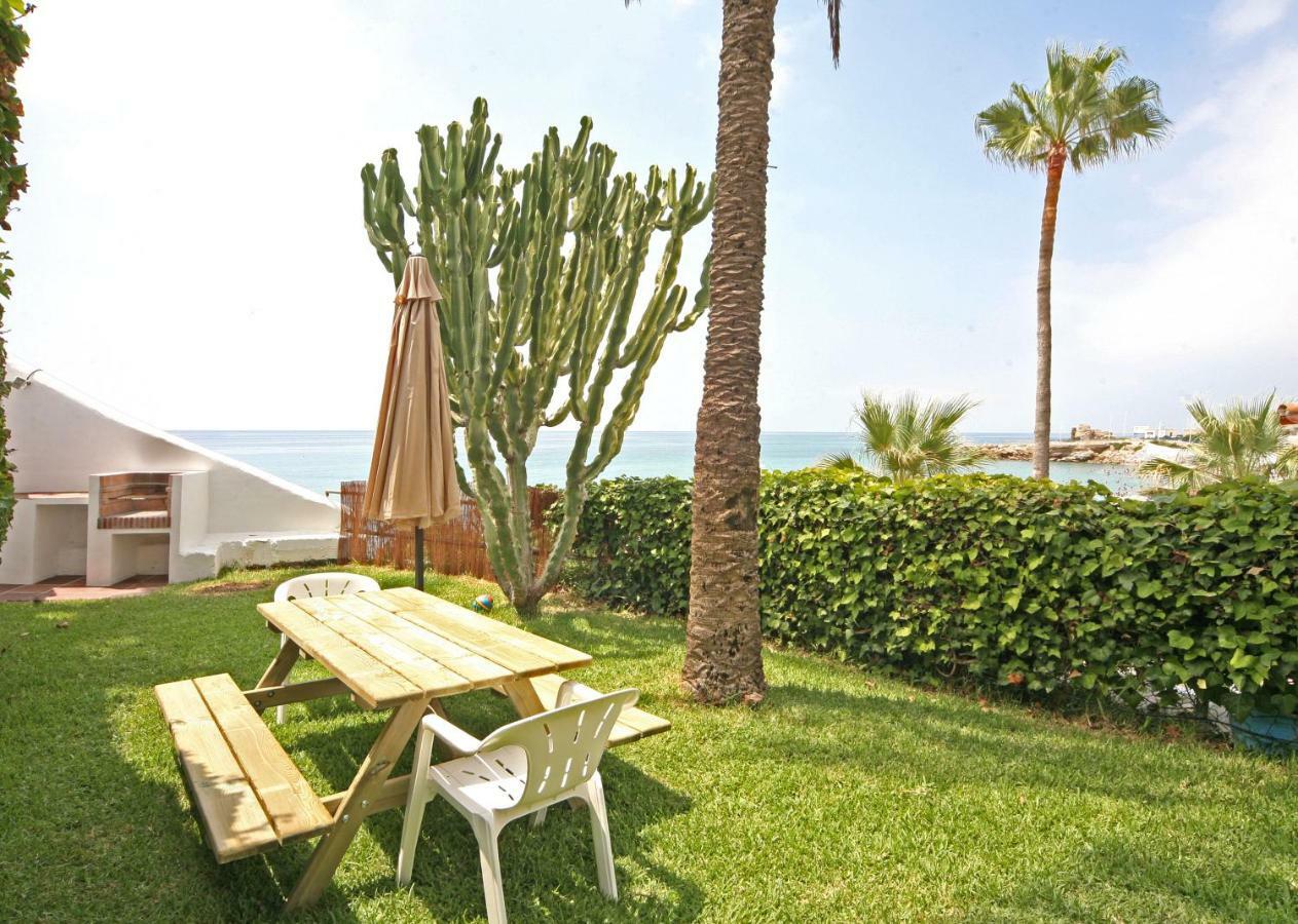 Apartamentos Playa Torrecilla Nerja Exterior foto